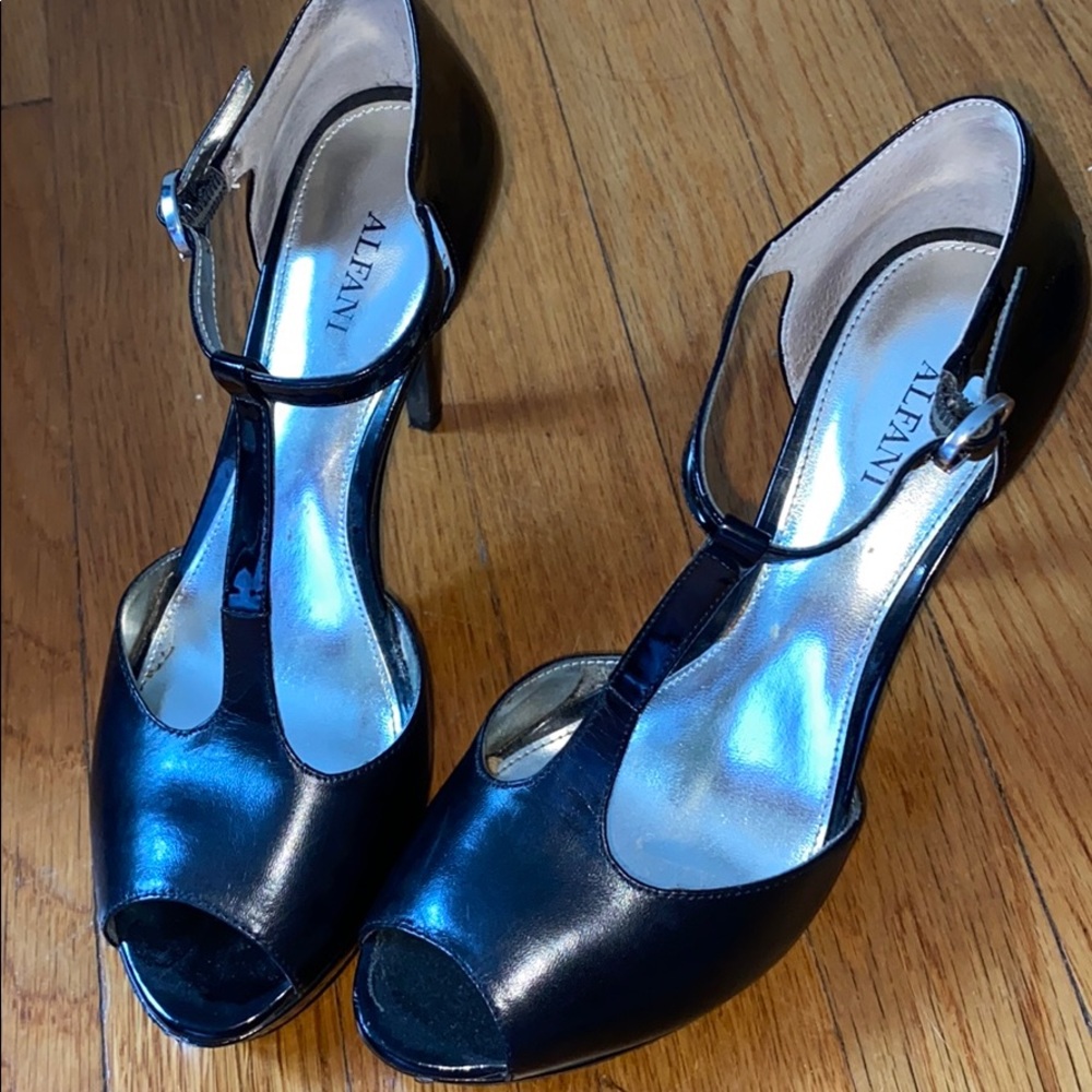 Black Alfani heels